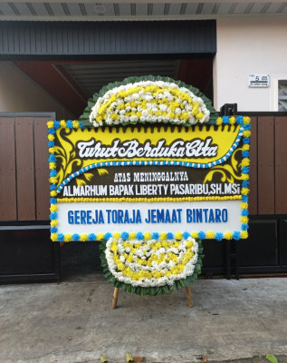 Papan Bunga Duka di Sibung